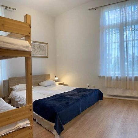 Aquamarine Hotel - Lauluvaeljak タリン エクステリア 写真